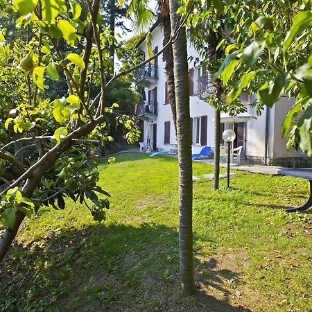 Bella Casa Alla Spiaggia Тронцано-Лаго-Маджоре Экстерьер фото
